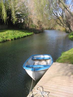  Waiteti Trout Stream Holiday Park  Роторуа